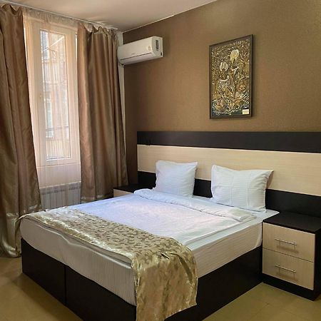 Hotel Premium Armenia Erevan Exterior foto