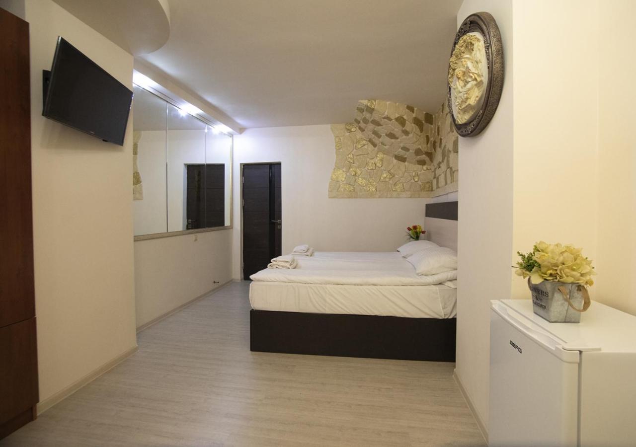 Hotel Premium Armenia Erevan Exterior foto