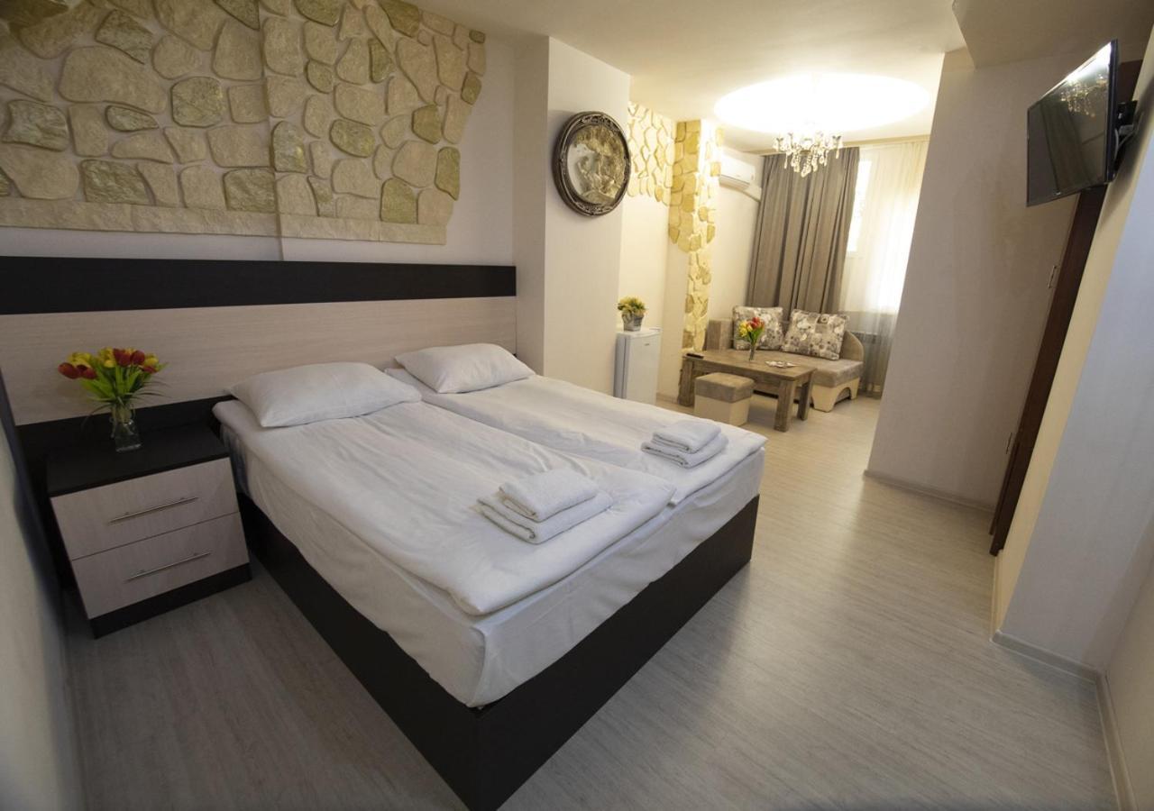 Hotel Premium Armenia Erevan Exterior foto